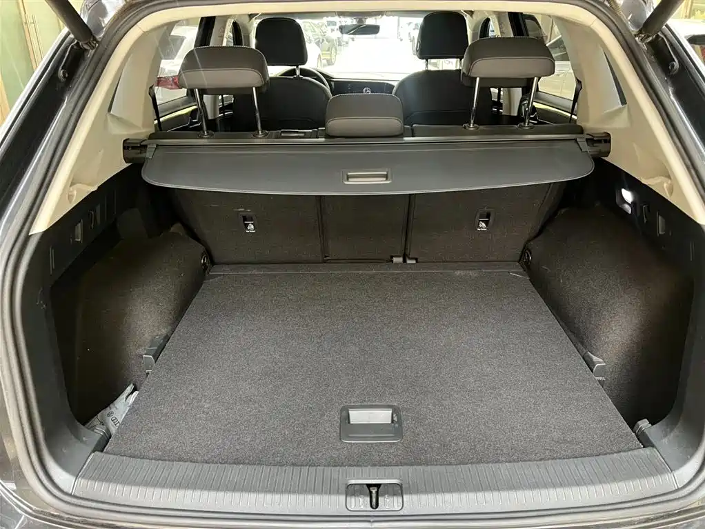 Volkswagen Tayron 2021 280TSI 2WD Luxury Smart Connect фото 19