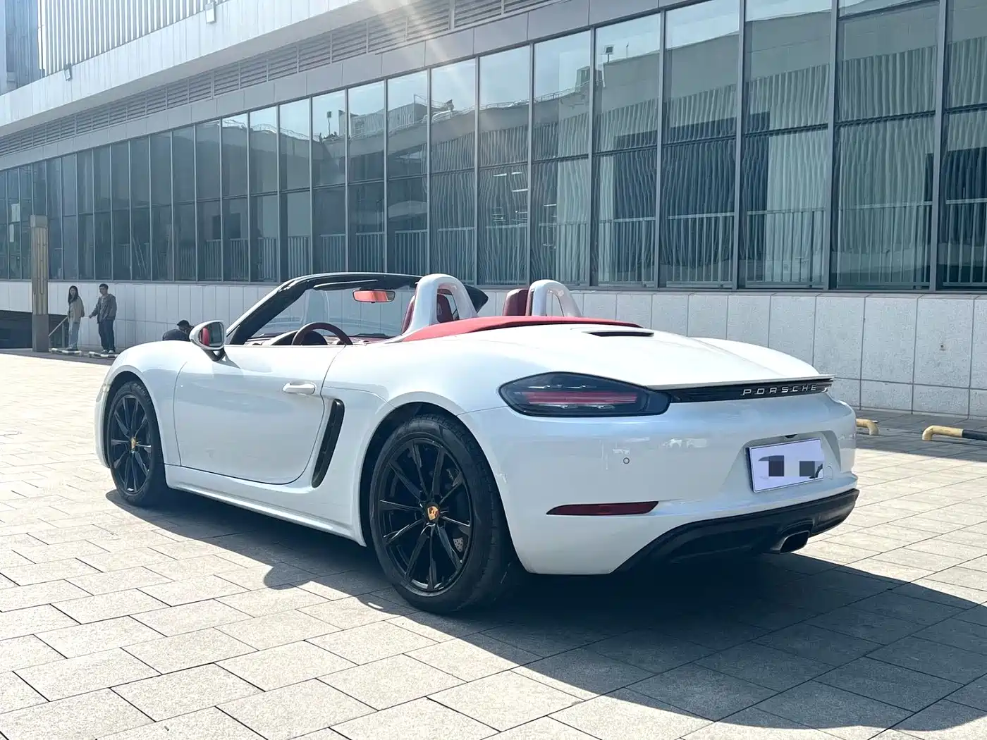 Porsche 718 2018 Boxster 2.0T фото 6