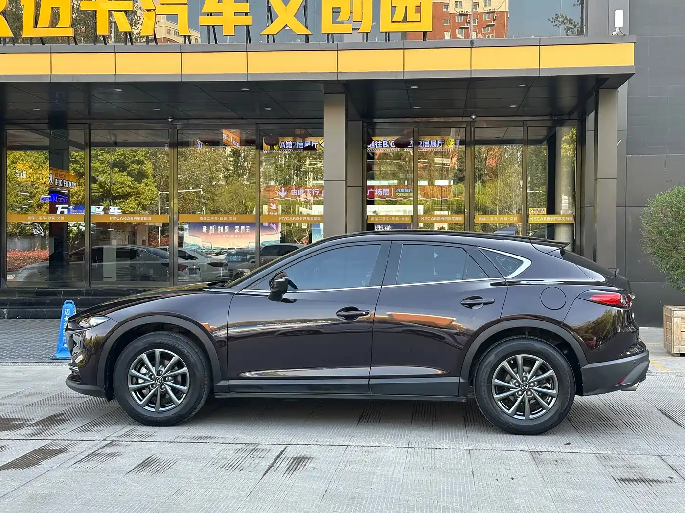 MAZDA CX 4