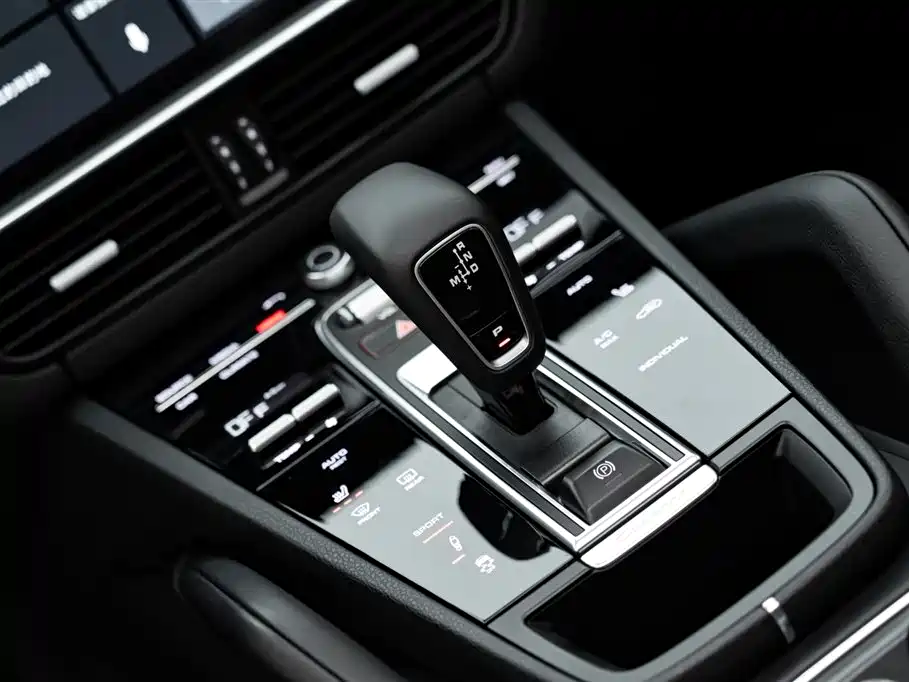 Porsche Cayenne 2019 Cayenne 3.0T фото 14