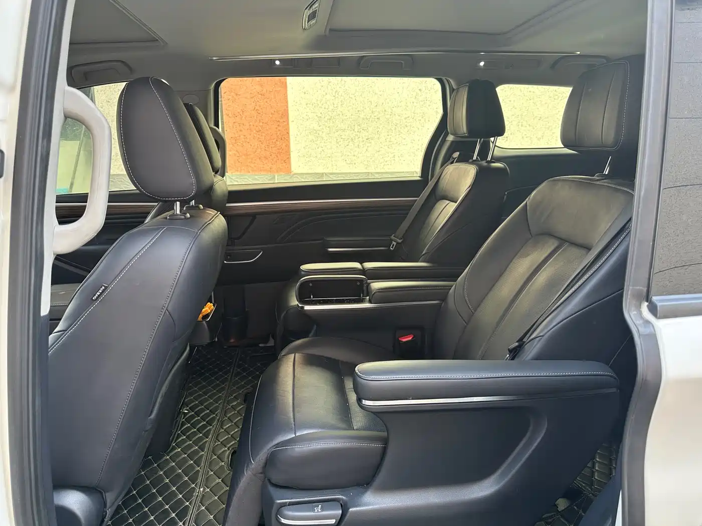 GAC Trumpchi Trumpchi M8 2021 Leading Show Series 390T Ultimate Edition фото 7