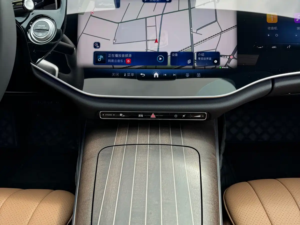 Mercedes-Benz E-Class 2024 Model E 300 L Luxury фото 16