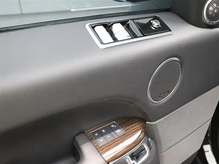 LAND ROVER RANGE ROVER SPORT NEW ENERGY