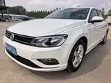 Photo 1 - Volkswagen Lamando