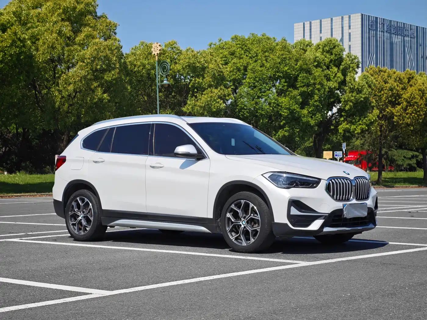 BMW X1 2021 sDrive20Li Exclusive фото 3