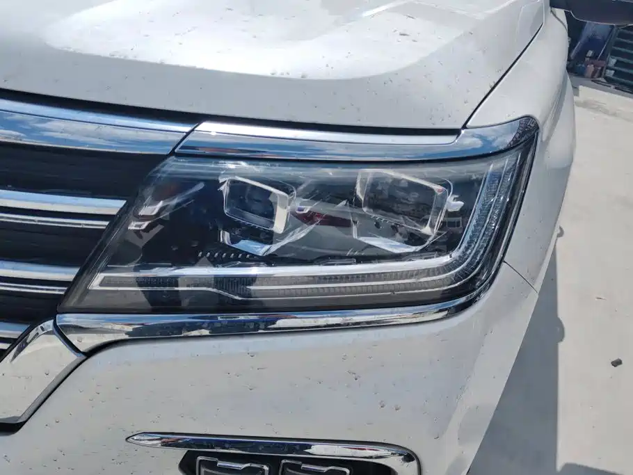 Фото 5 - Roewe RX8