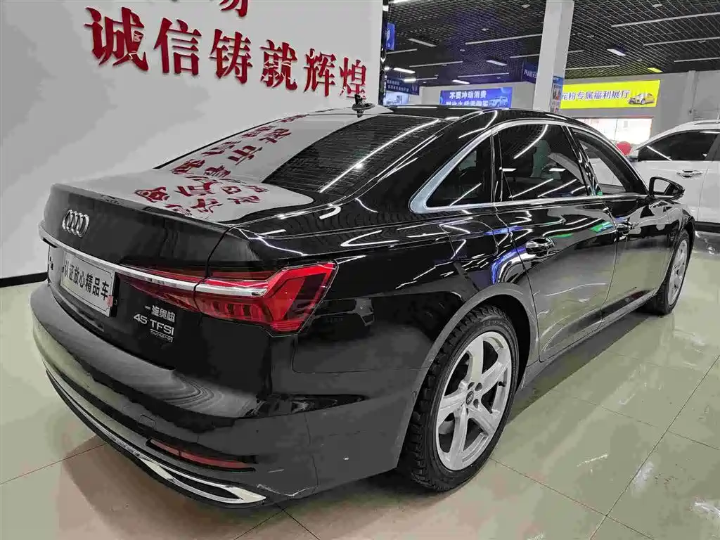 Audi A6L 2023 Facelift 45 TFSI quattro Premium Elegance фото 4
