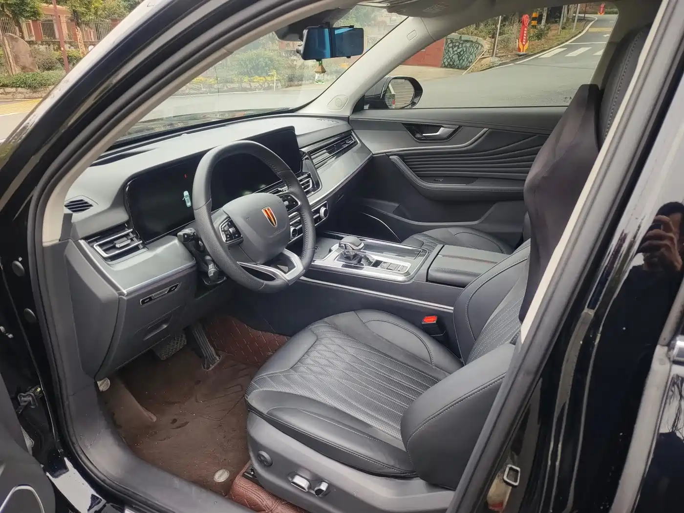 Hongqi HS5 2023 2.0T Flag Enjoy Pro Edition фото 4