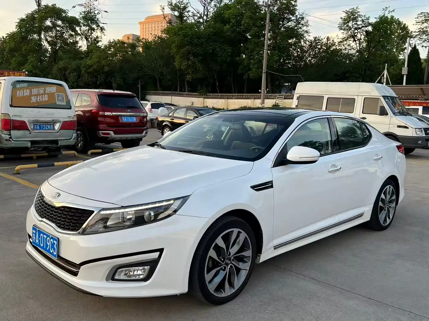 Kia K5 2015 2014 2.0L Automatic LUXURY
