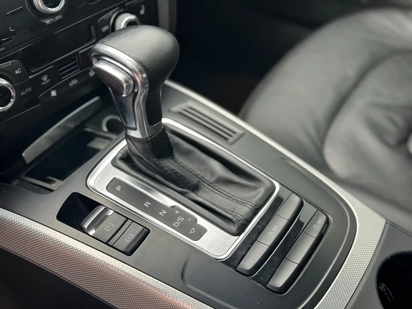Audi A5 (Import) 2012 2.0TFSI Sportback фото 12