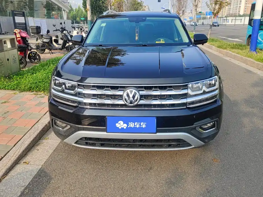 Фото 2 - Volkswagen Teramont