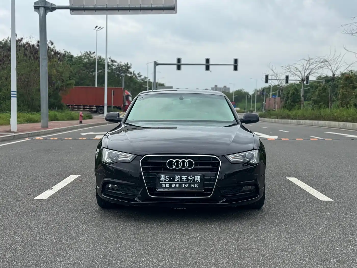 Audi A5 (Import) 2012 2.0TFSI Sportback фото 2