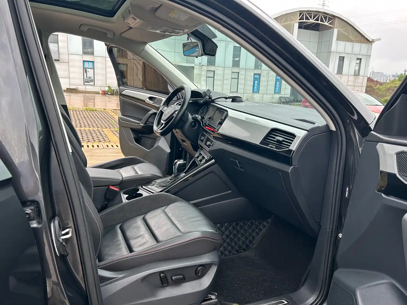 Volkswagen Tayron 2019 Expedition 280TSI 2WD Luxury (China VI) фото 7