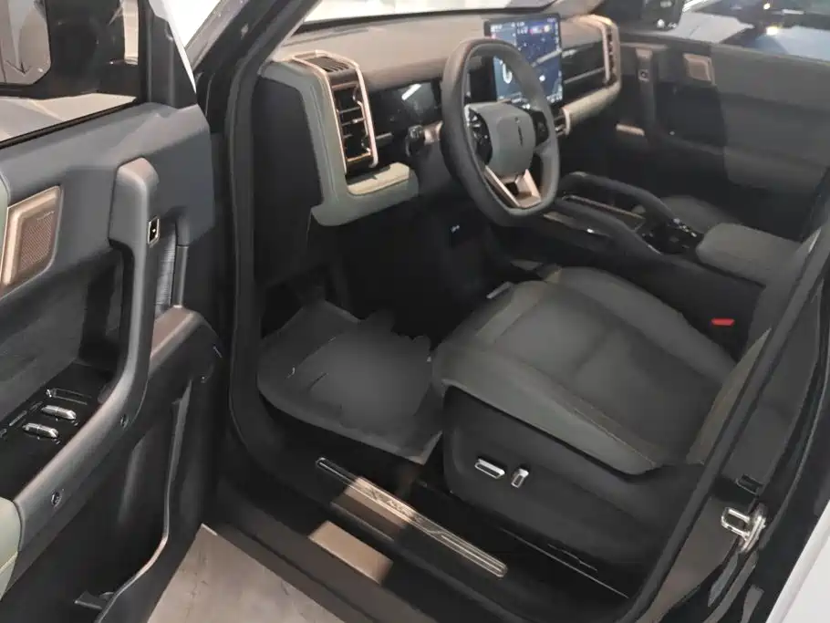 iCAR 03 2024 2024 501km 2WD Long Range Joy Wave Edition
