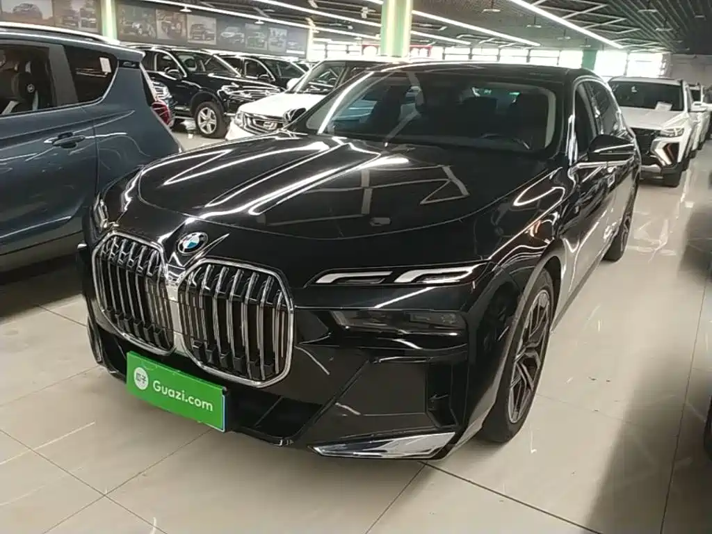 BMW 7 Series 2023 Model 735Li M Sport Package