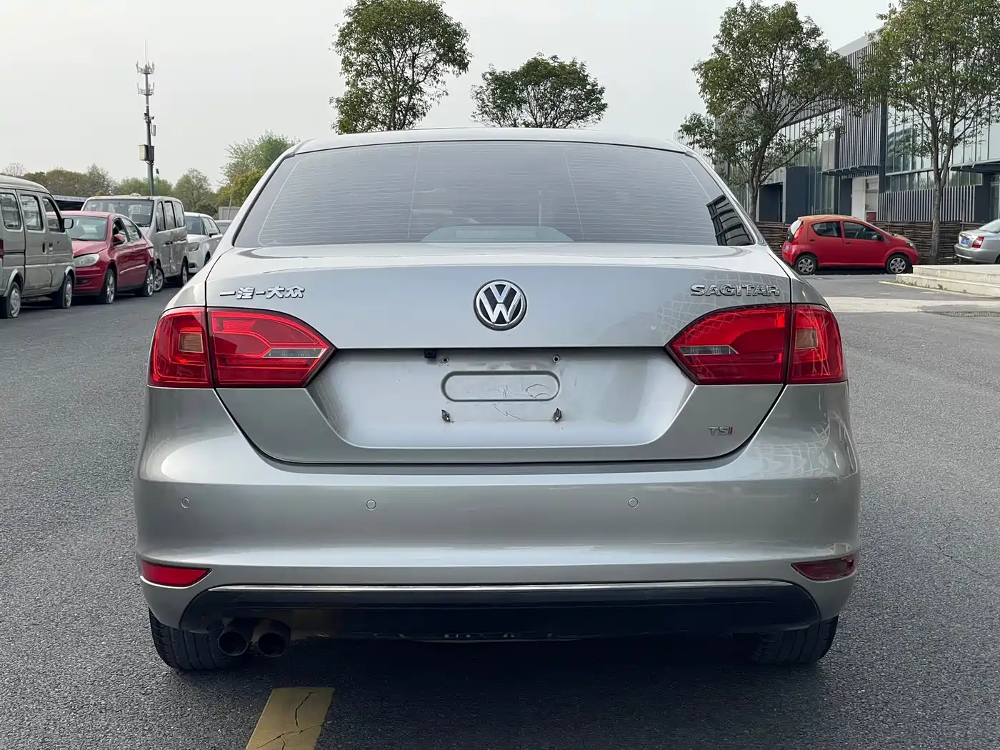 Volkswagen Sagitar 2014 1.4TSI Automatic Luxury фото 15