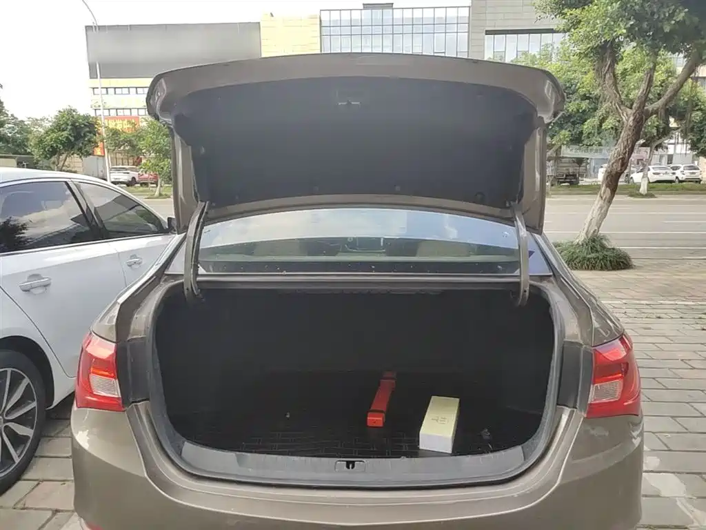 Buick Excelle 2016 15N Manual Progressive фото 15