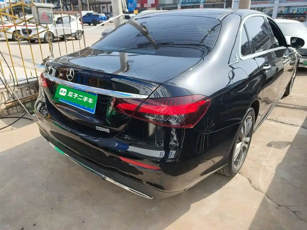Mercedes-Benz E-Class 2022 E 260 L Sport фото 5