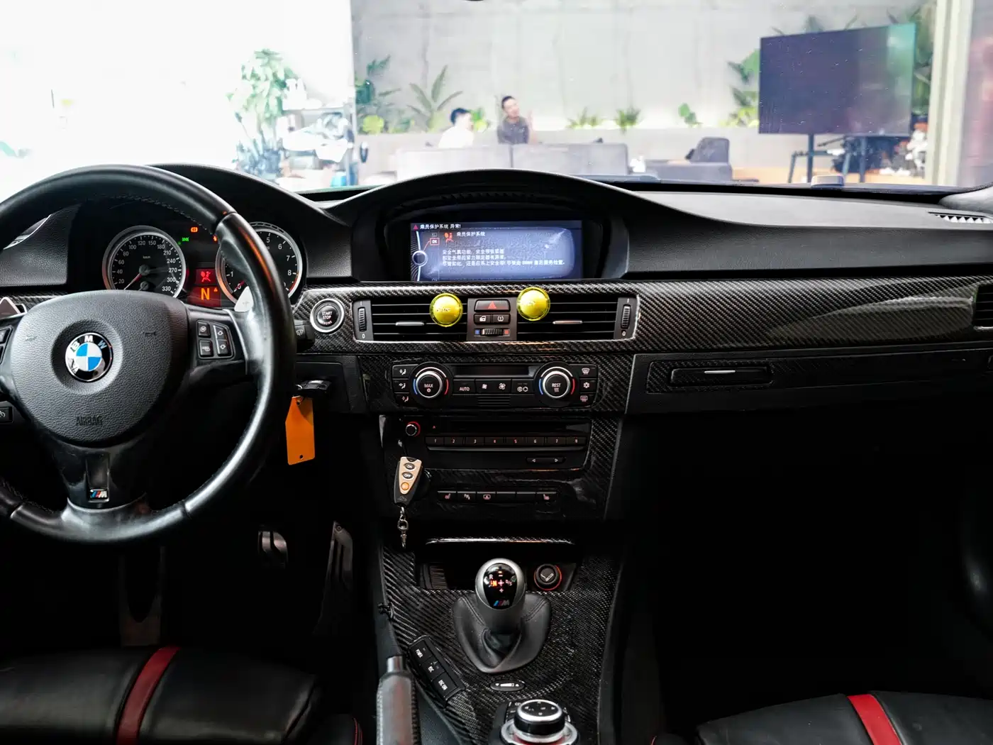 BMW M3 2009 BMW M3 Sedan фото 7