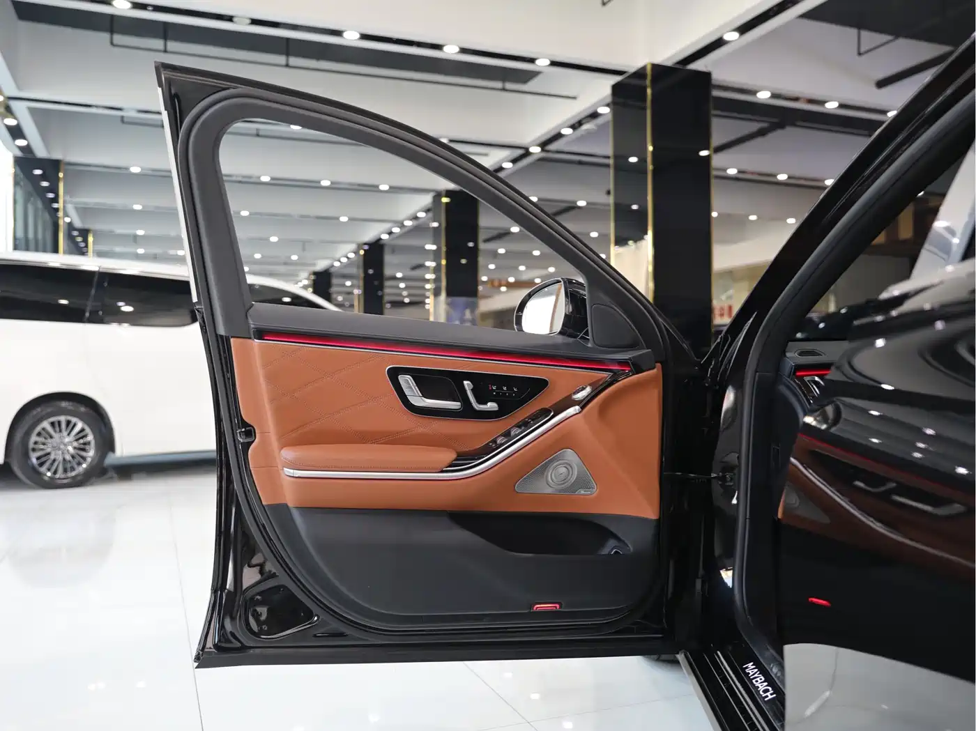 MERCEDES-BENZ MAYBACH S CLASS