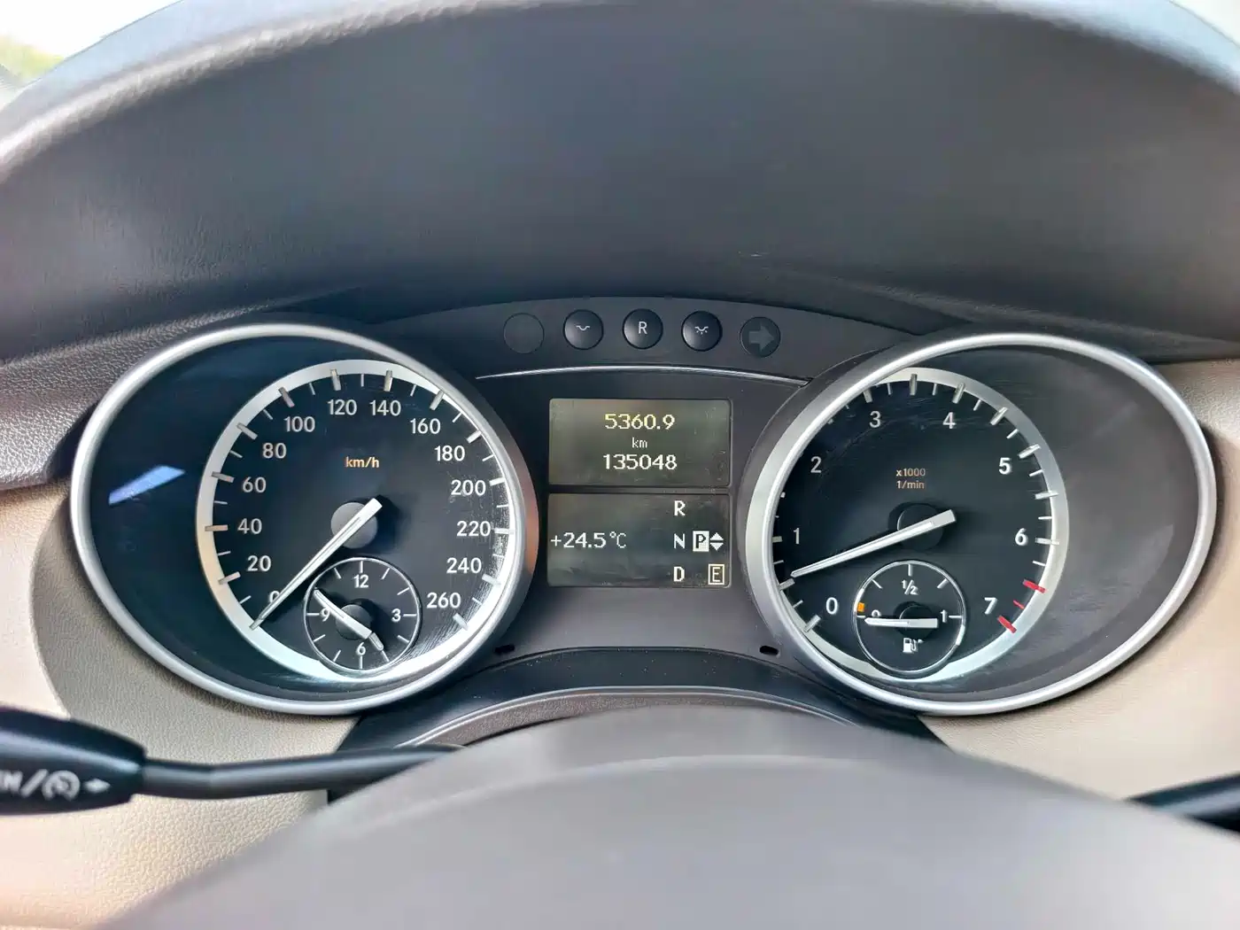 Mercedes-Benz R-Class 2011 R 350 L 4MATIC фото 8