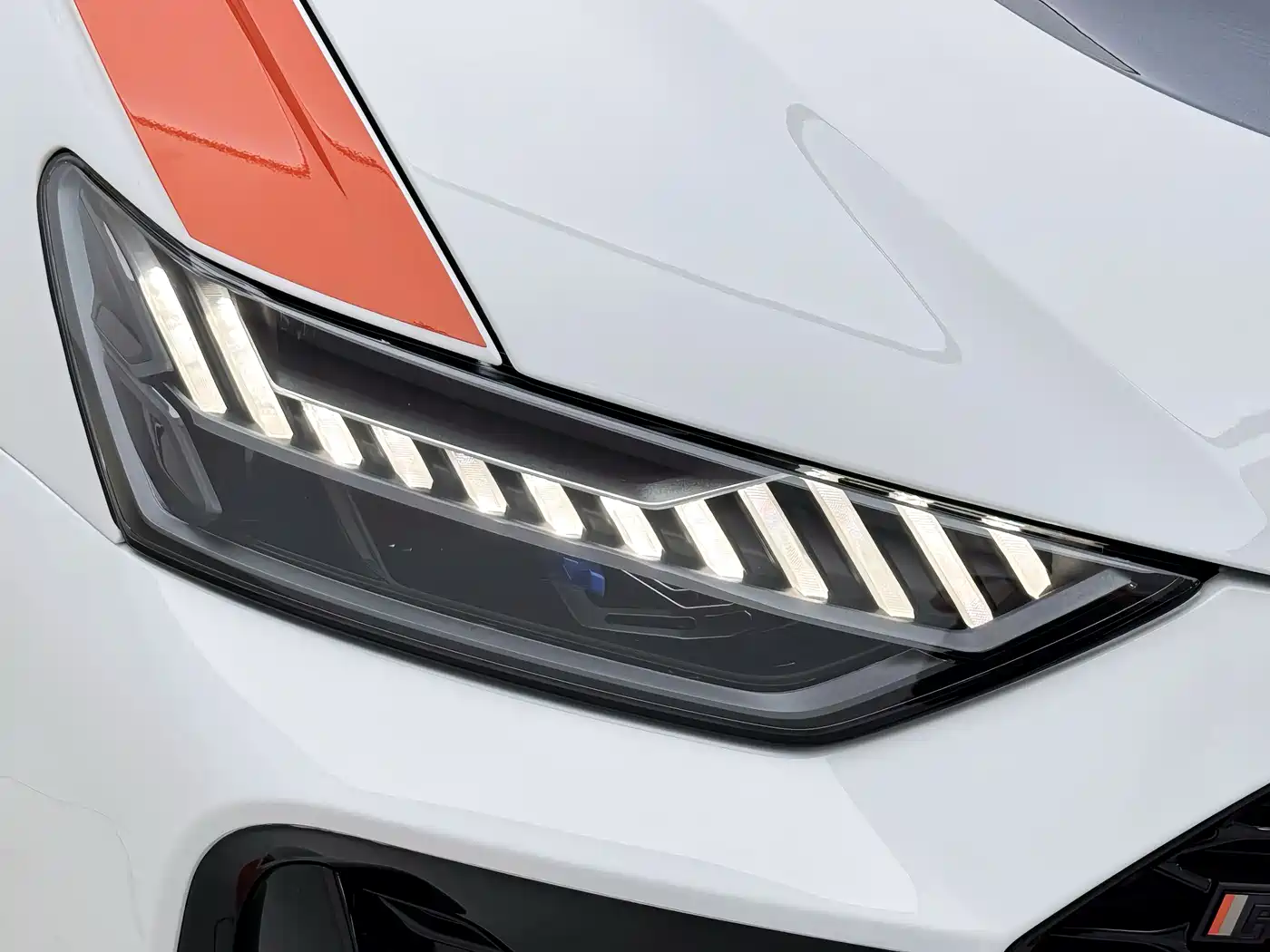Audi RS 6 2025 RS 6 Avant GT фото 28
