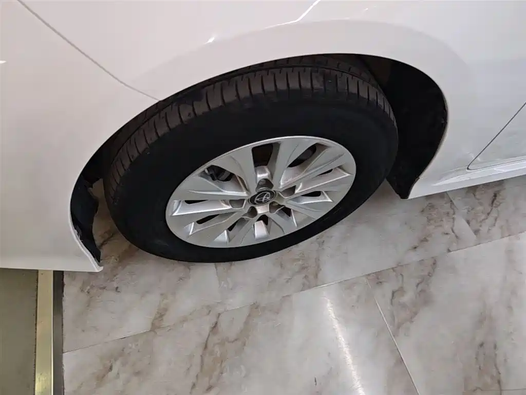 Toyota Corolla 2023 1.2T Pioneer Edition фото 23