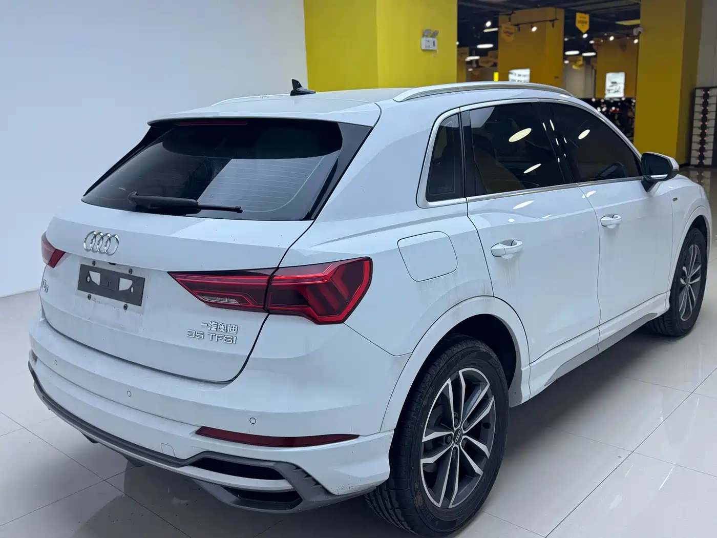 Audi Q3 2022 35 TFSI Progressive Dynamic фото 9