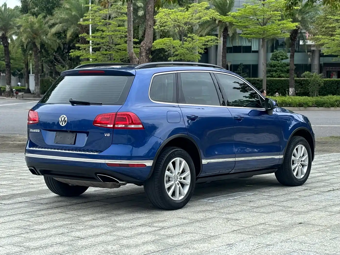 Volkswagen Touareg 2017 3.0TSI Explorer Edition фото 6