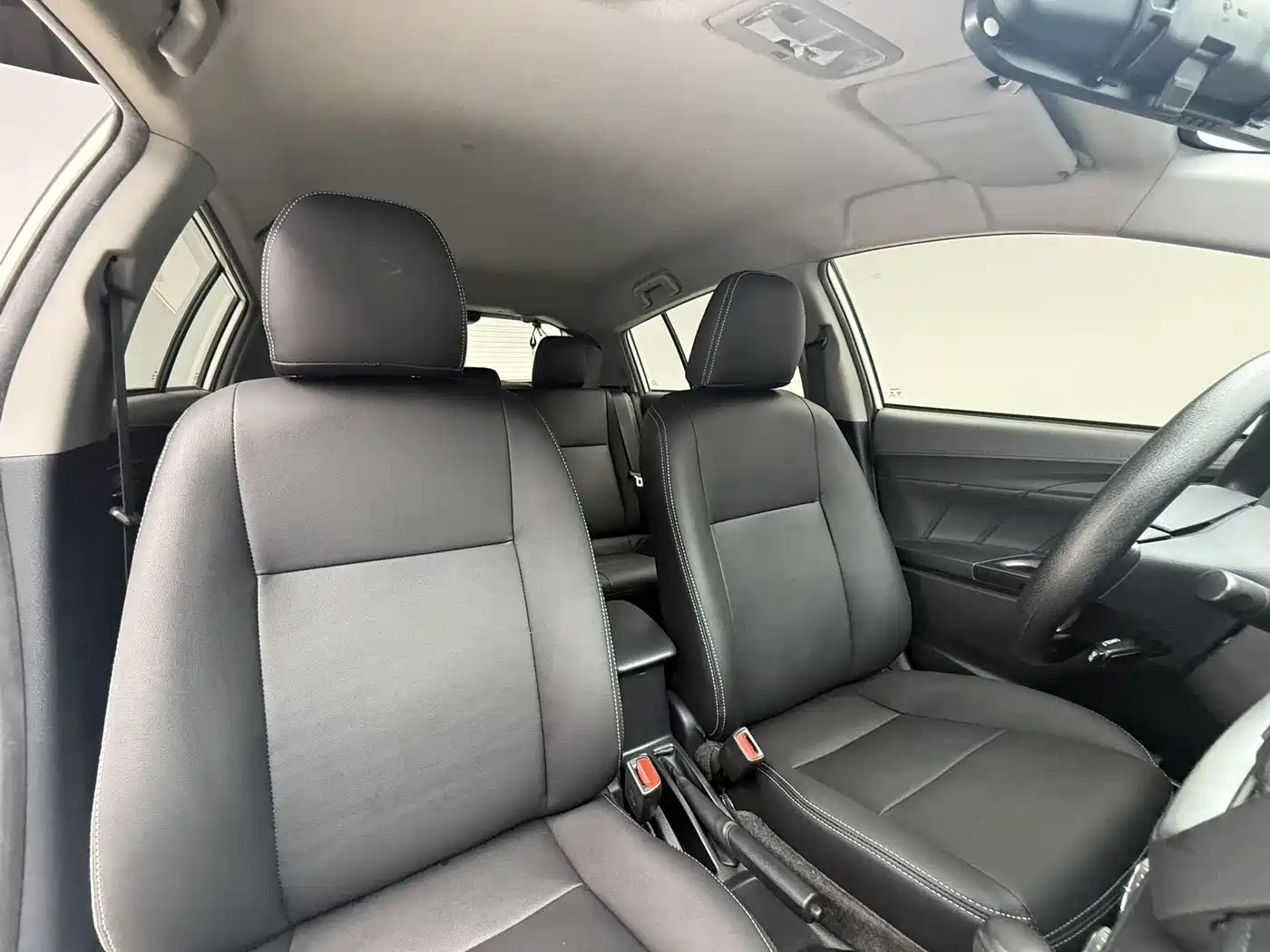 TOYOTA YARIS L ZHIXUAN