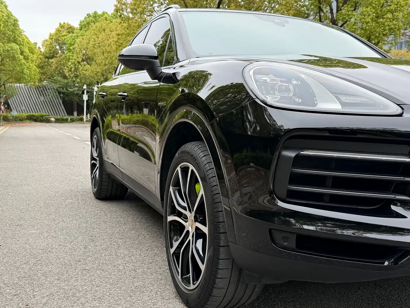 Porsche Cayenne New Energy 2022 Cayenne E-Hybrid 2.0T Platinum Edition фото 22