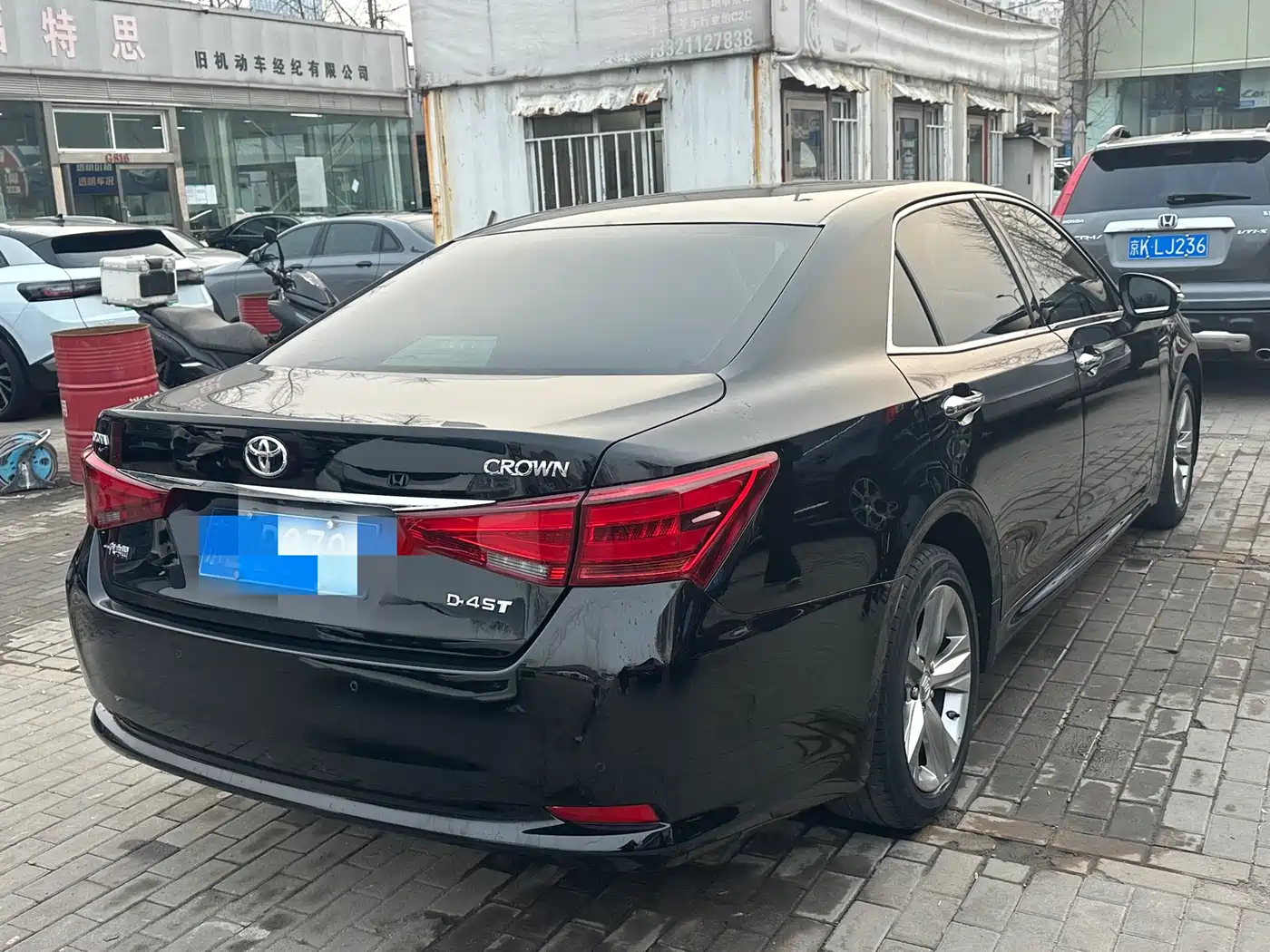 Toyota Crown 2015 2.0T Fashion фото 10