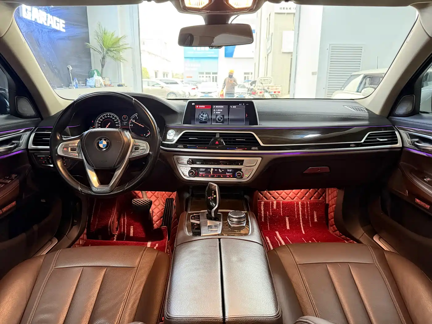 BMW 7 Series 2016 730Li Leading фото 6