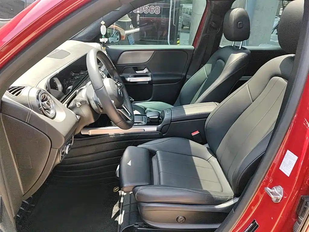 Mercedes-Benz GLB 2020 Facelift GLB 200 Dynamic фото 11