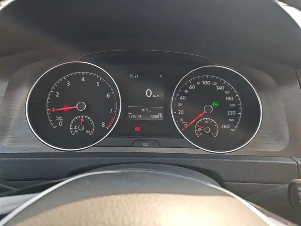 Volkswagen Golf 2015 1.4TSI Automatic Comfort фото 12