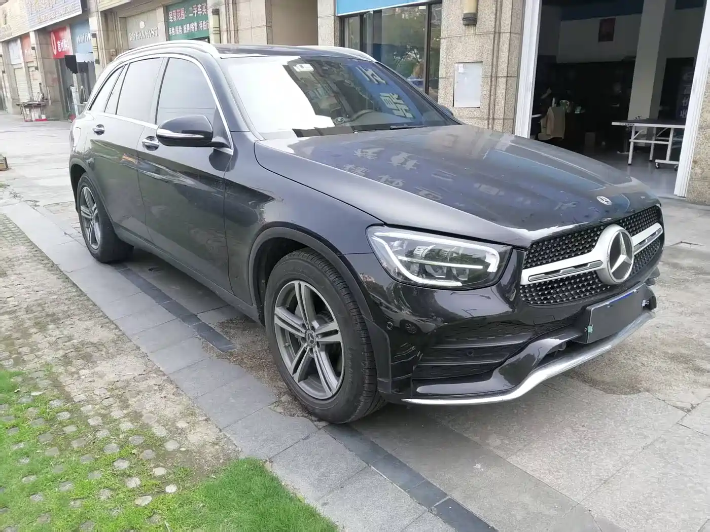 Mercedes-Benz GLC 2020 GLC 260 L 4MATIC Luxury фото 3