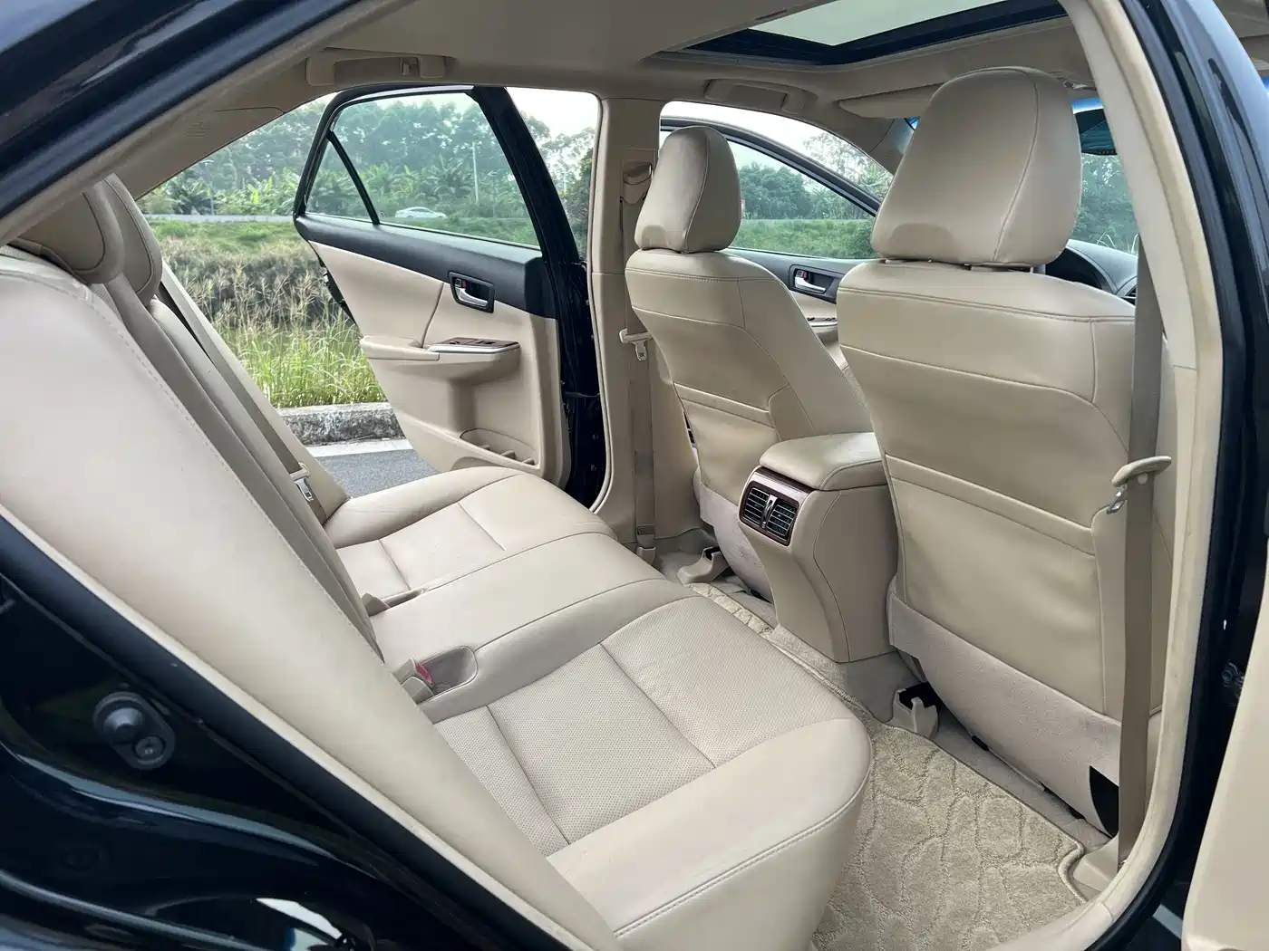Toyota Camry 2012 2.5G Luxury Edition фото 7