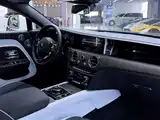 Photo 16 - Rolls-Royce Spectre