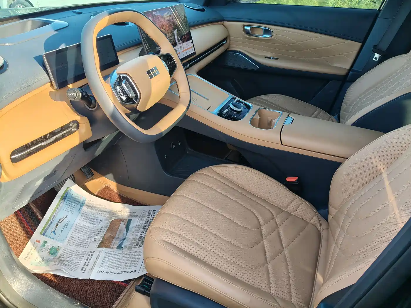 Geely Galaxy Galaxy Starship 7 EM-i 2025 Model 120km Voyage+ Edition фото 7