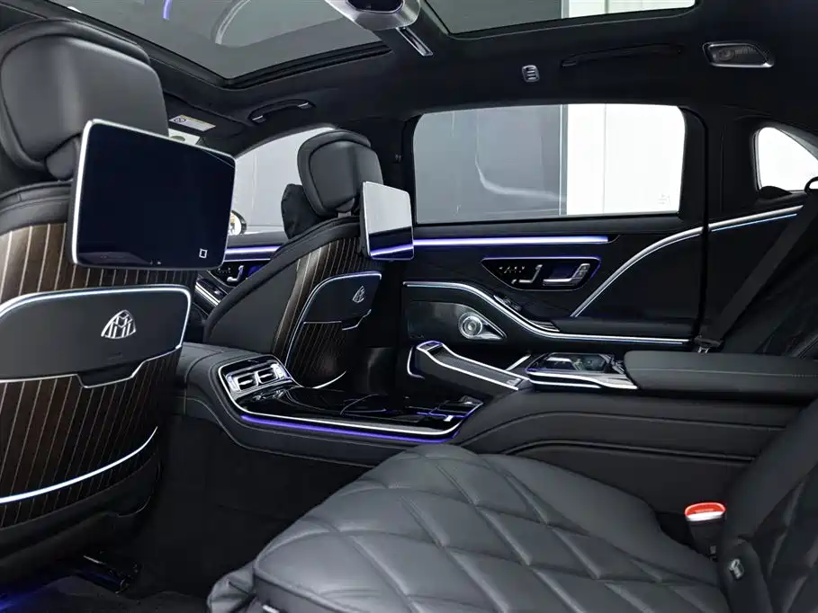 Mercedes-Benz Maybach S-Class 2022 S 680 4MATIC фото 13