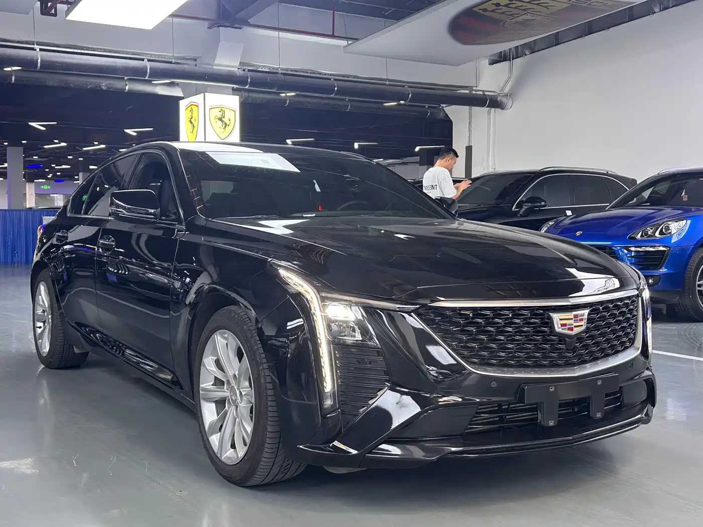 Cadillac CT5 2024 28T Luxury Model Pro фото 3