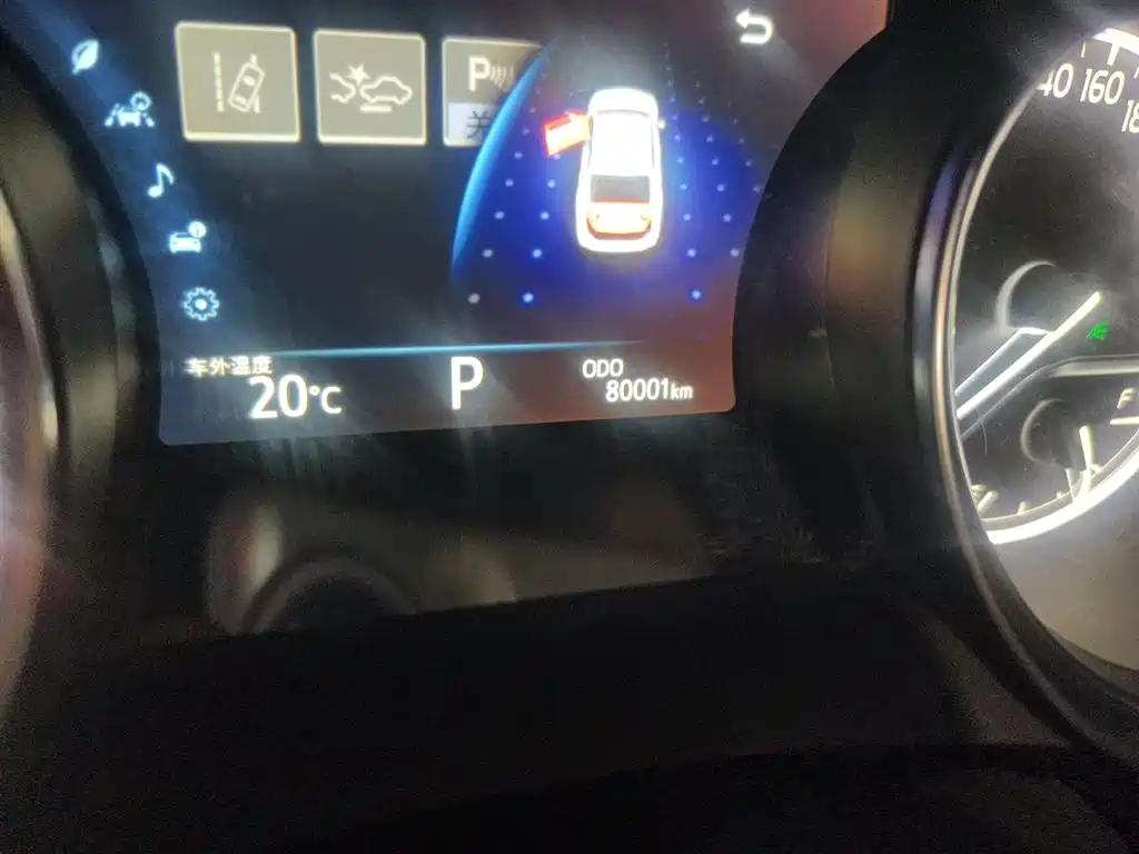 Toyota Camry 2018 2.0G Luxury Edition фото 5