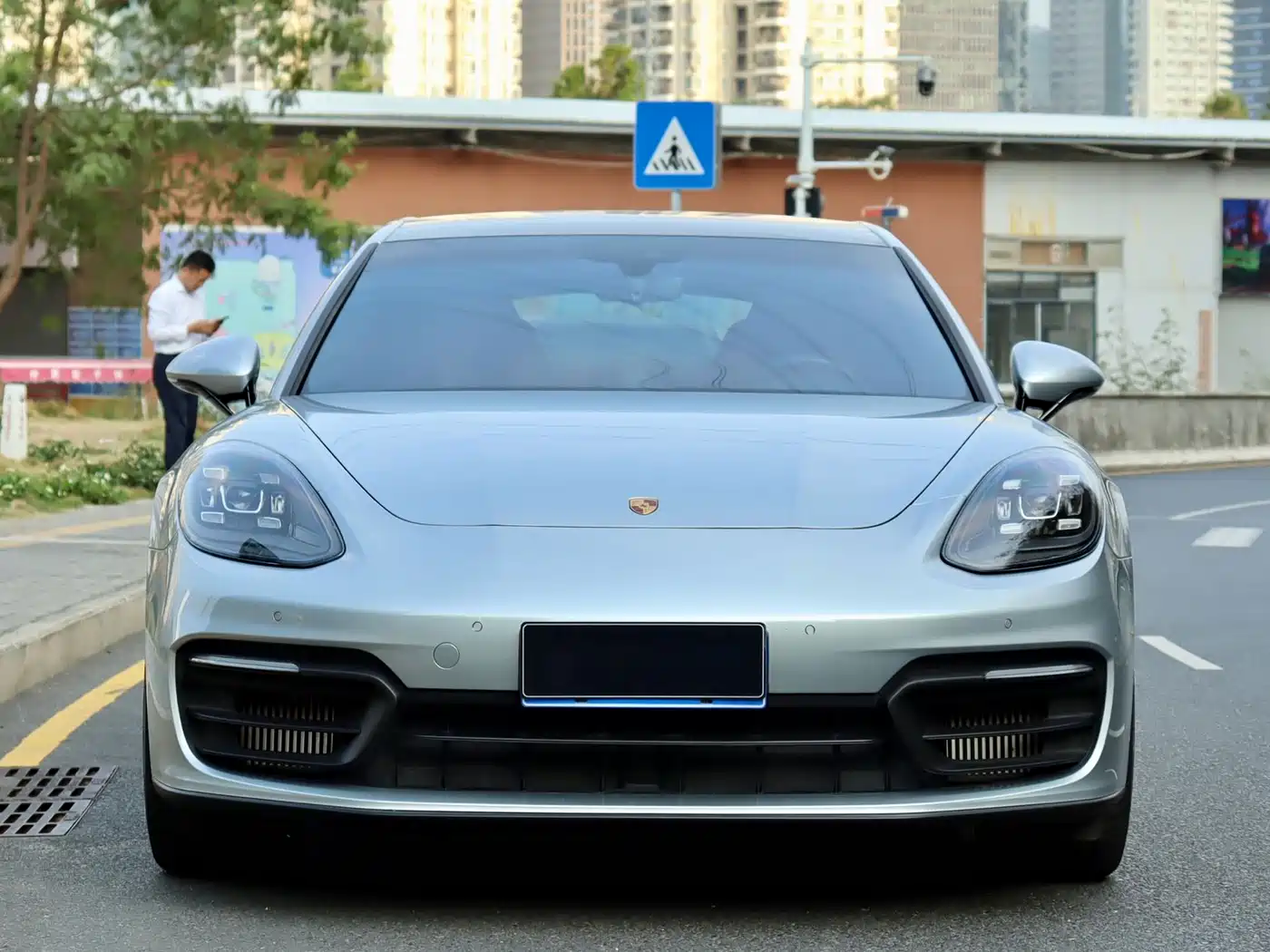 Porsche Panamera 2022 Panamera 4 Executive Long Wheelbase 2.9T фото 2