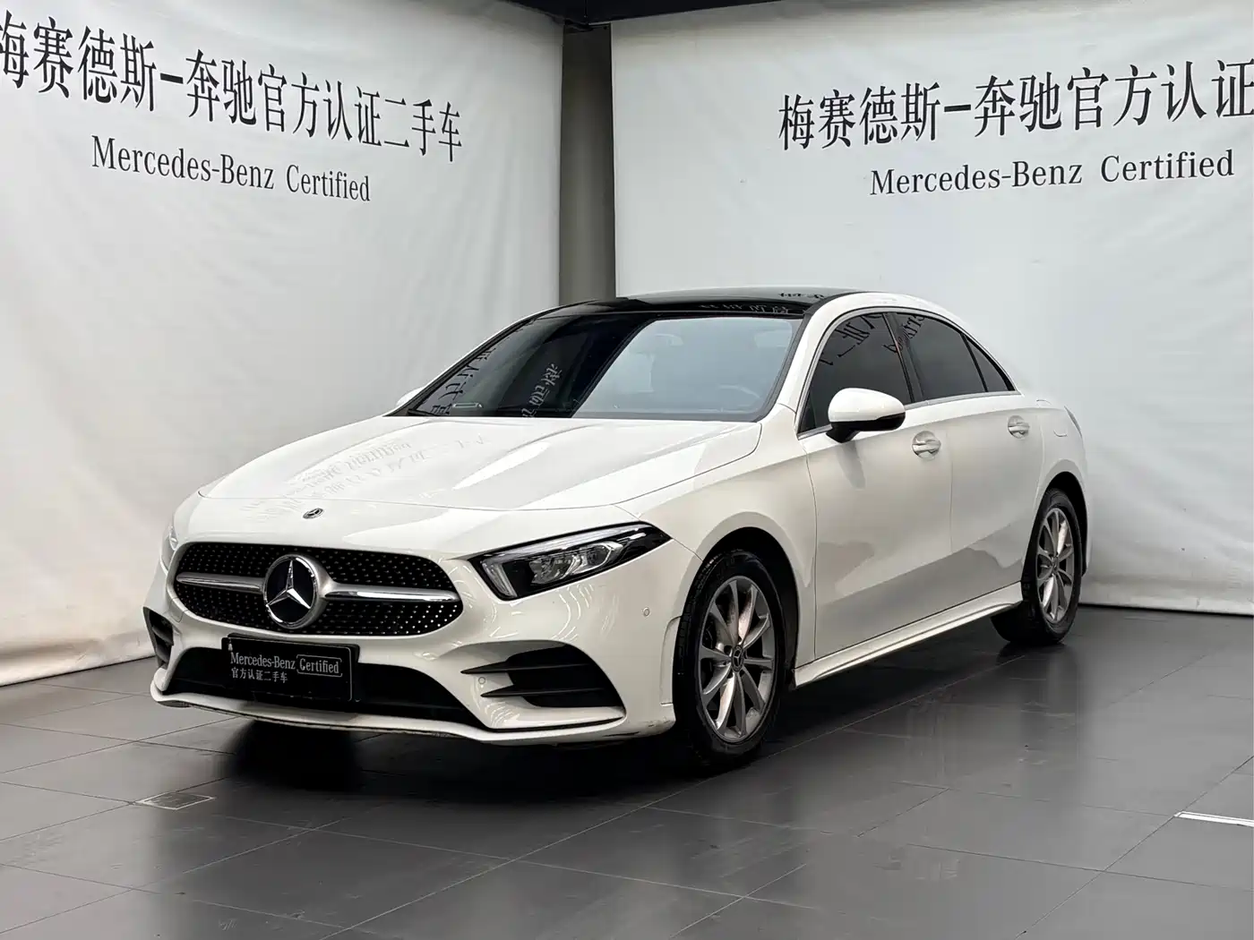 Mercedes-Benz A-Class 2021 A 200 L Sport Sedan Fashion Edition фото 18