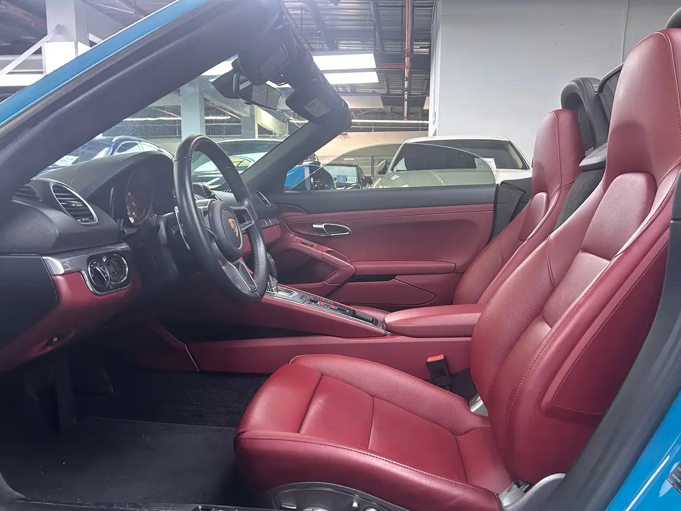 Porsche 718 2018 Boxster 2.0T фото 4