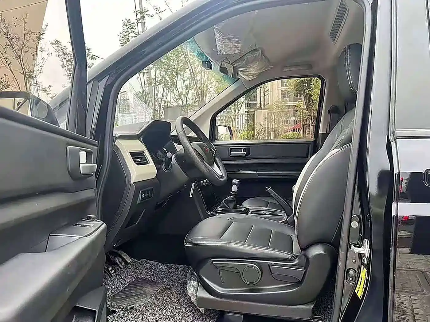 Wuling Motors Wuling Journey 2022 2021 1.5T Manual Luxury Edition