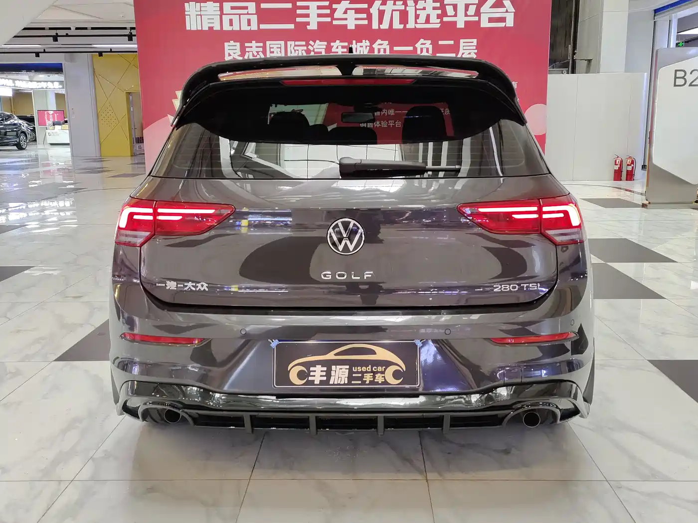 Volkswagen Golf 2023 Facelift 280TSI DSG Pro фото 23