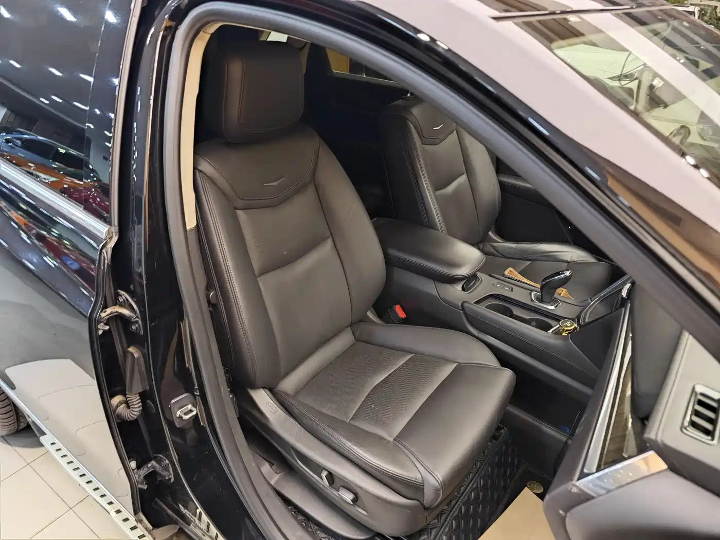 Cadillac XT5 2018 25T Luxury фото 34
