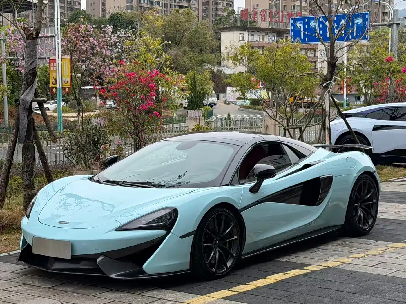 MCLAREN 570