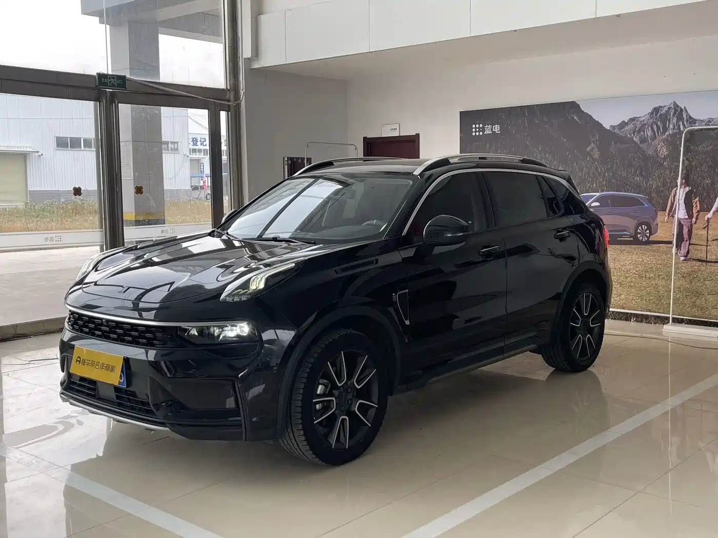 Lynk & Co 01 2017 2.0T 2WD Pro Version